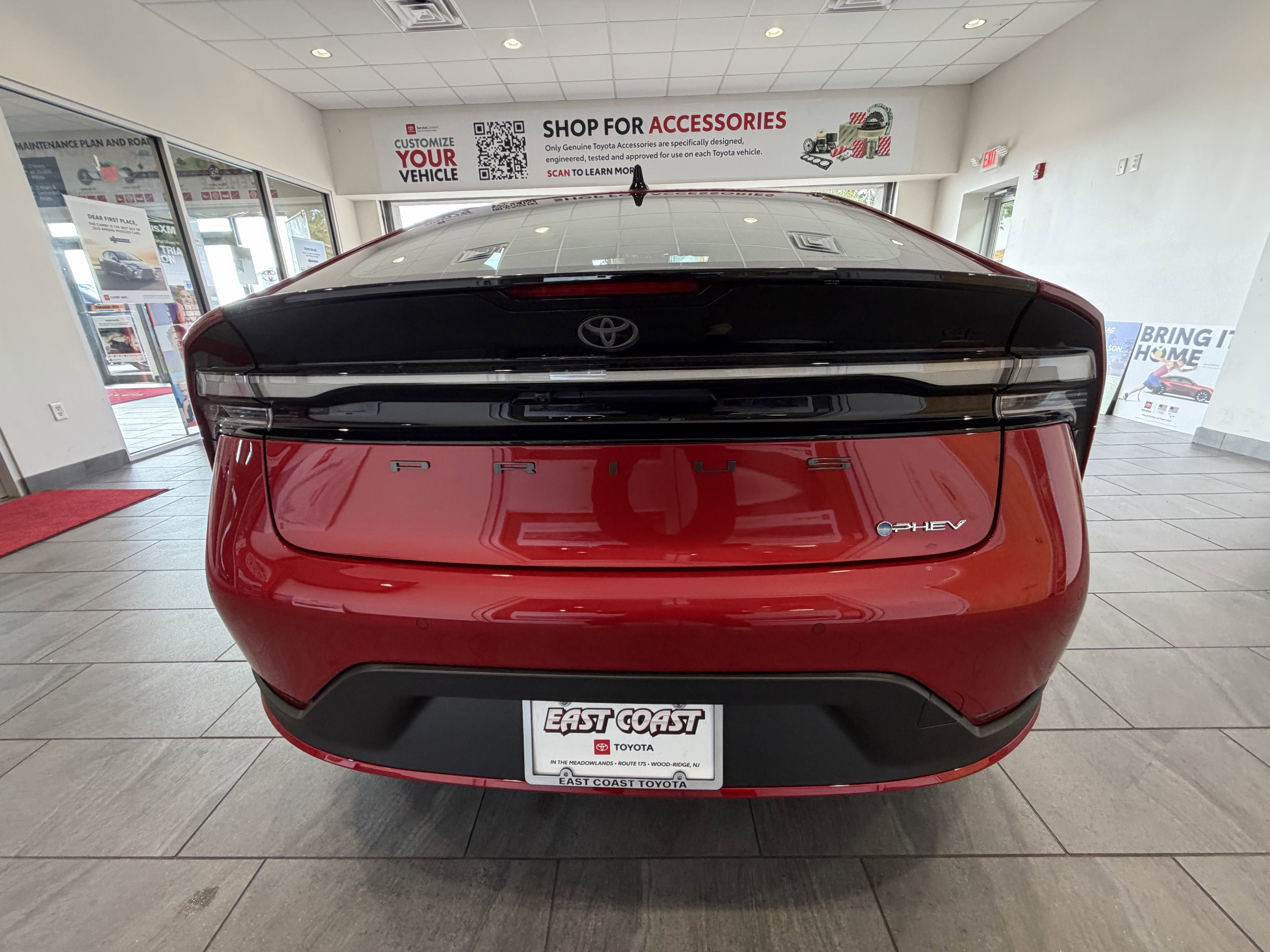 New 2026 Supersonic Red <sup>1</sup> Toyota  SE image 5