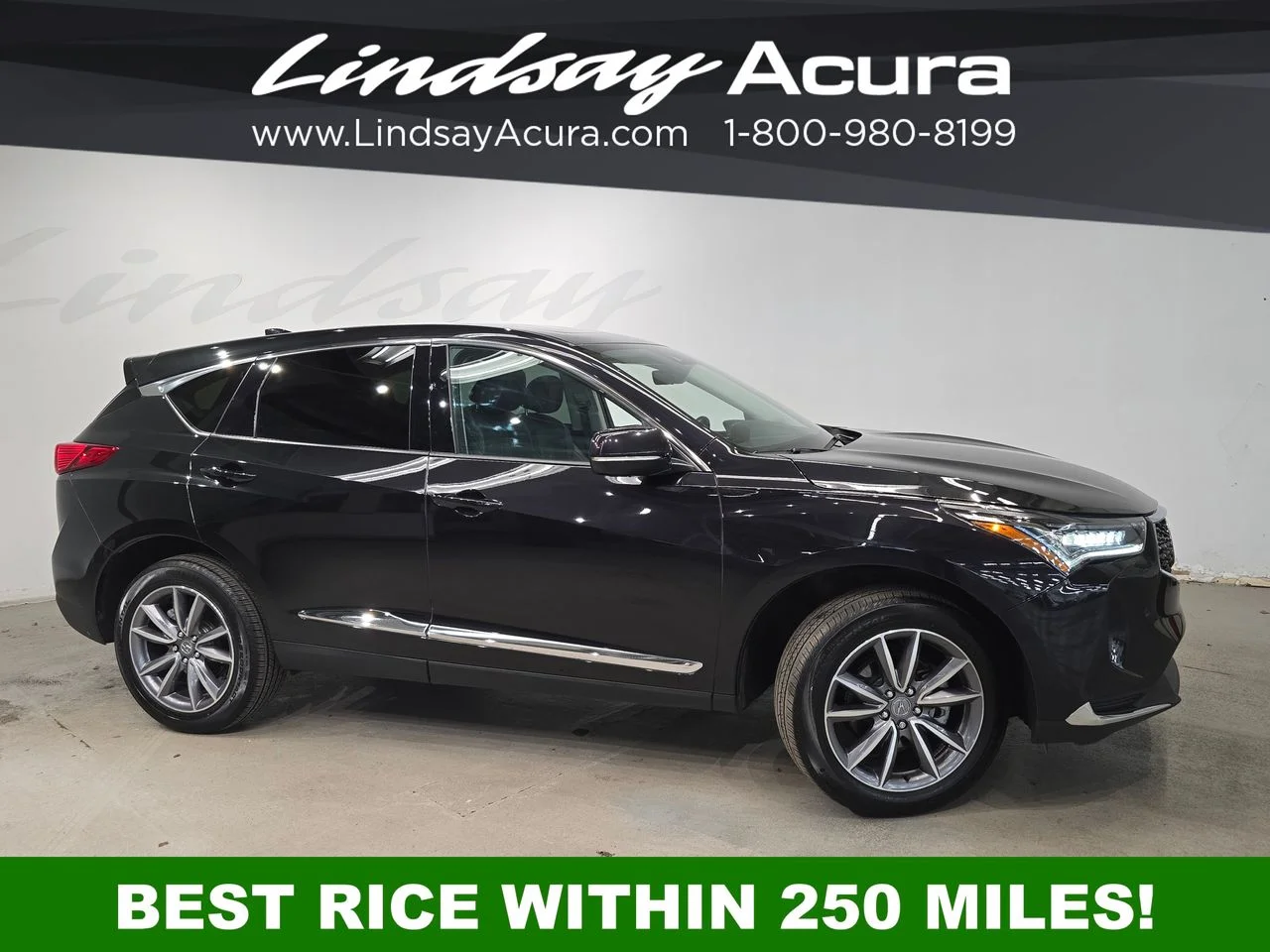 Used 2023 Phantom Violet Pearl Acura Technology Package image 4