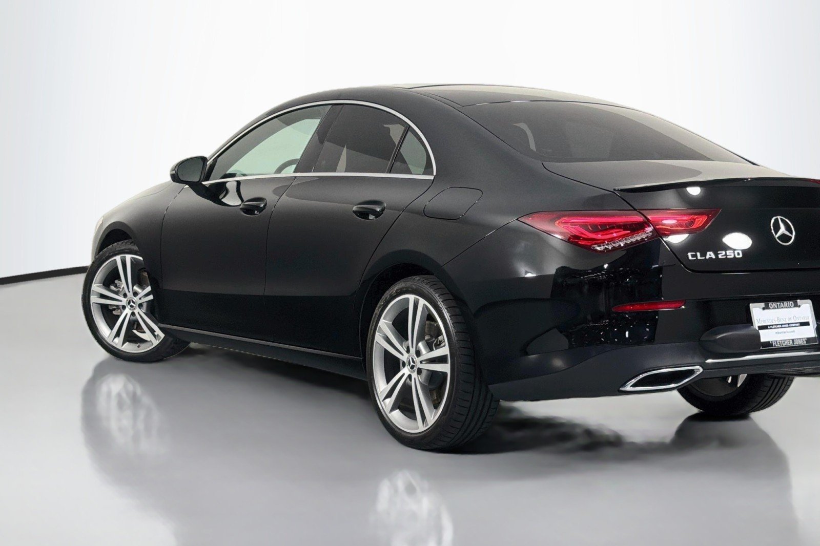 Used 2020 Night Black Mercedes-Benz 250 image 14