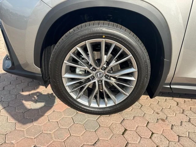 New 2026 Atomic Silver Lexus PREMIUM image 17
