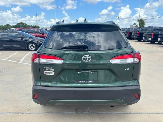 Used 2023 Green Toyota LE image 5