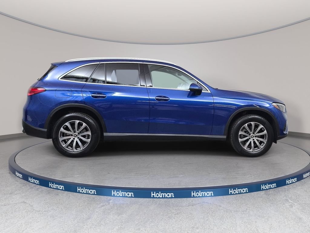 Used 2023 Starling Blue Metallic Mercedes-Benz GLC 300 image 5