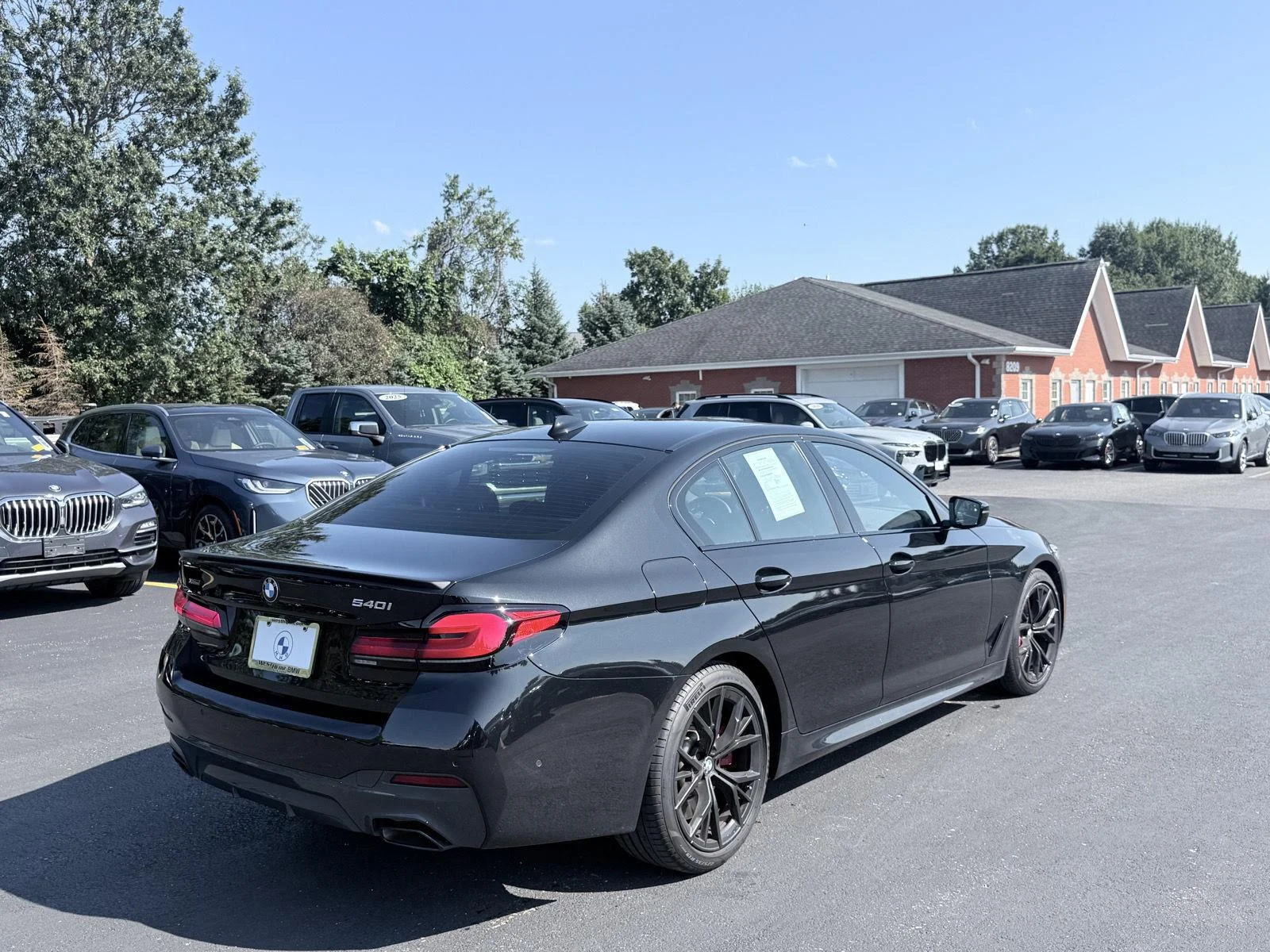 Used 2023 Black Sapphire Metallic BMW 540i xDrive image 7