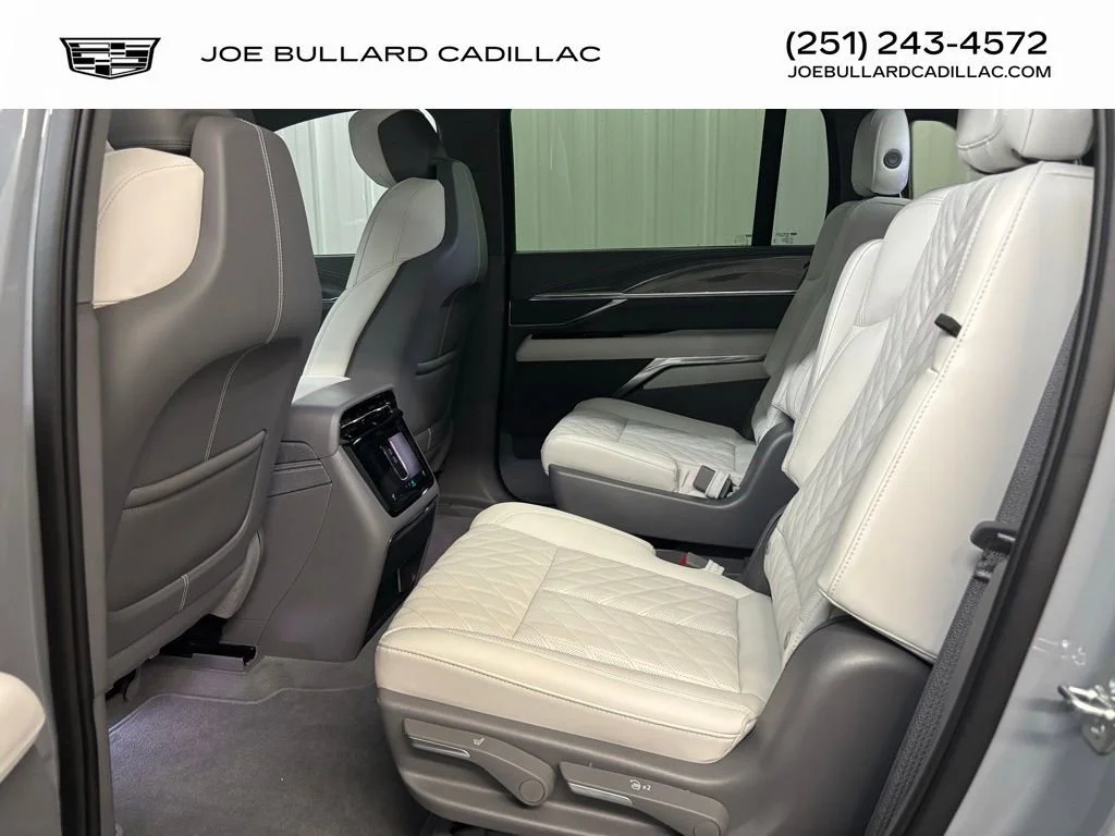 2026 Cadillac Escalade IQ Sport - Photo 18