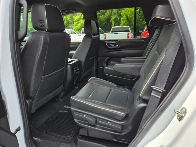 Used 2024 Summit White Chevrolet Premier image 12