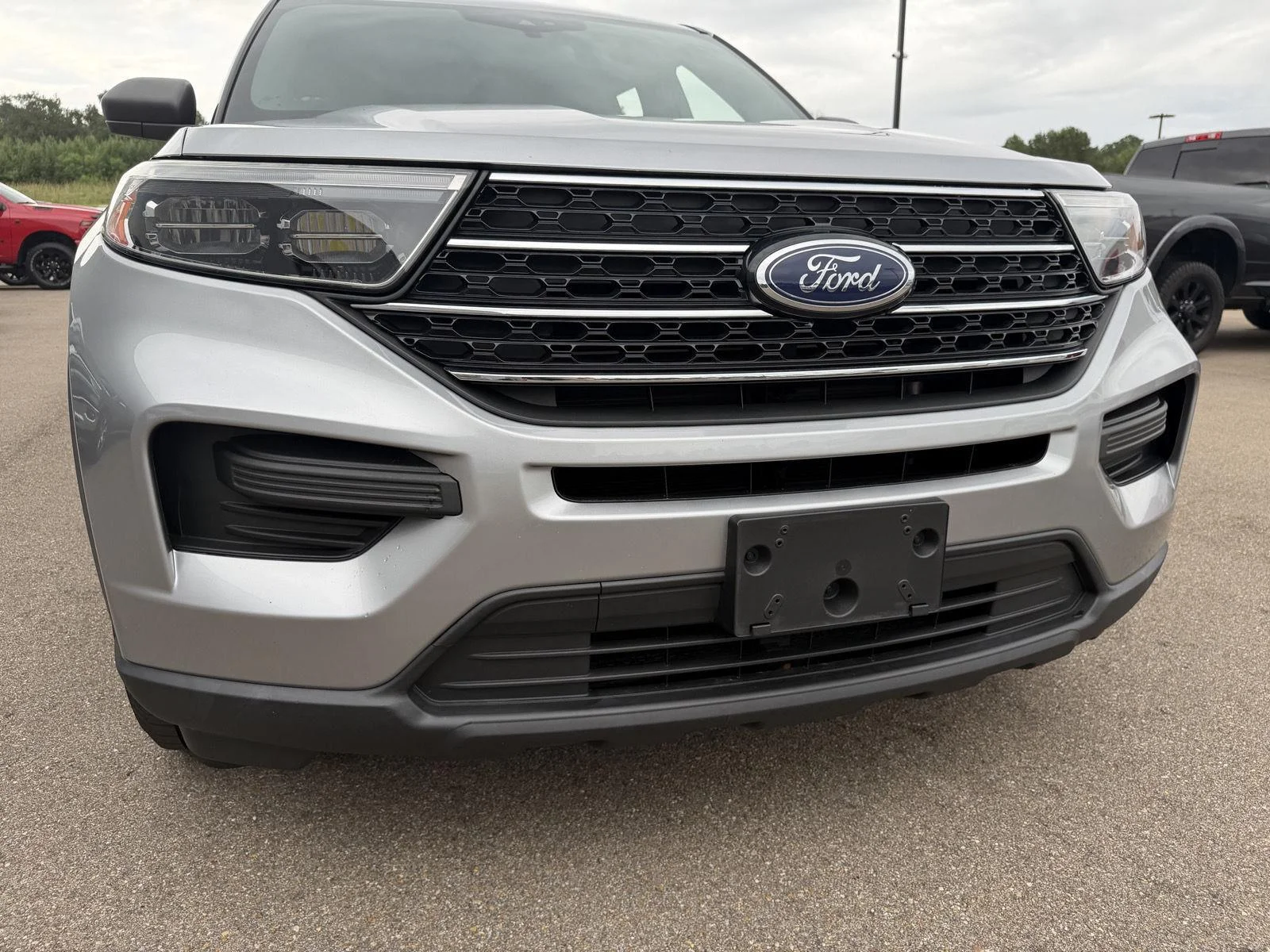 Used 2020 Iconic Silver Ford XLT image 24