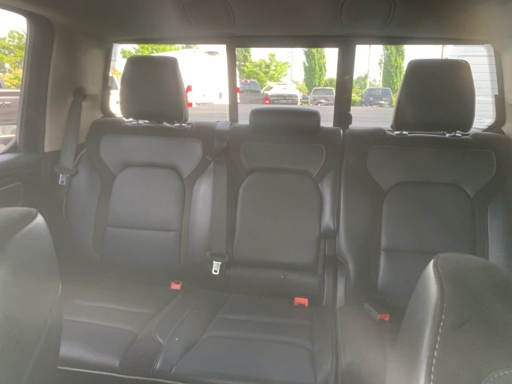 Used 2022 Patriot Blue Pearlcoat Ram Laramie image 28