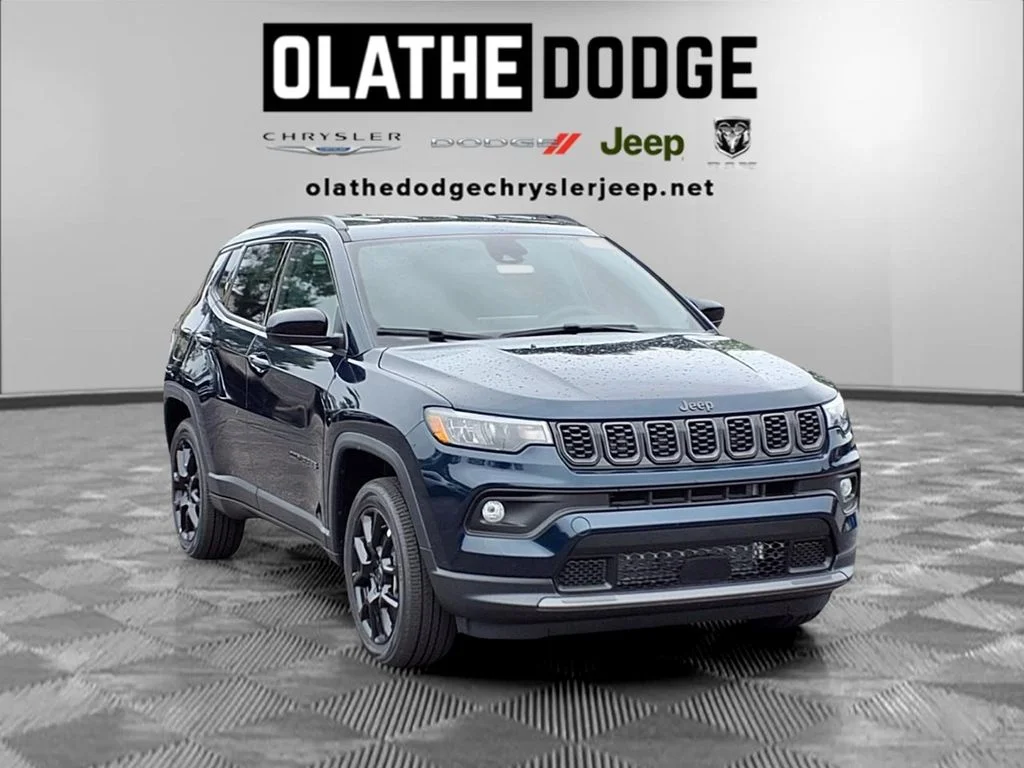 New 2026 Fathom Blue Pearl-Coat Exterior Paint Jeep Latitude image 31
