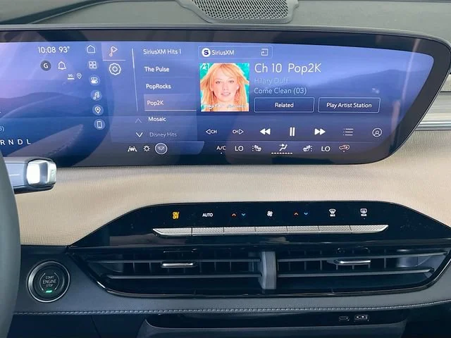 2026 Buick Enclave Preferred - Photo 10