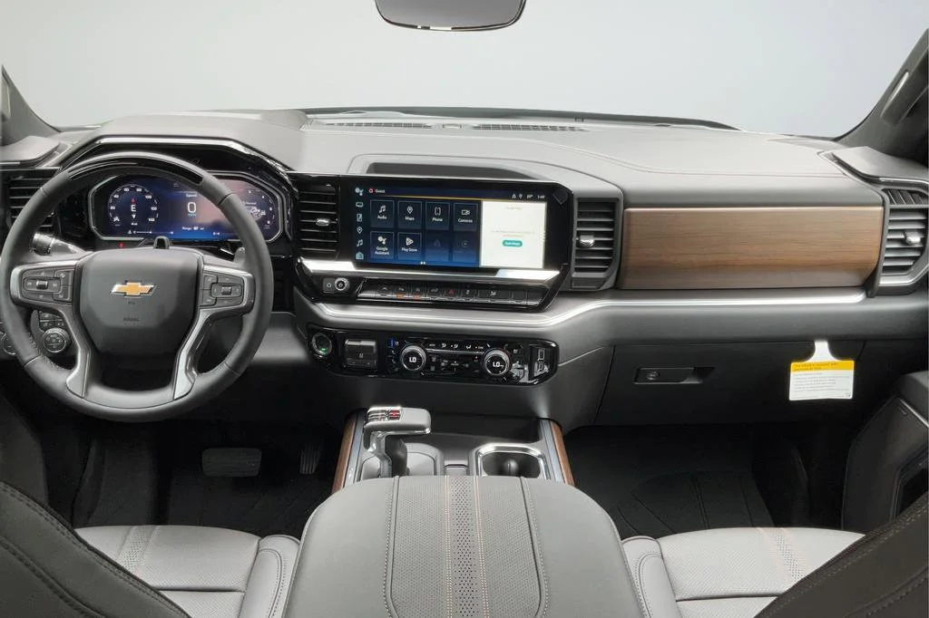 New 2026 Chevrolet Silverado 1500 High Country 4D Crew Cab