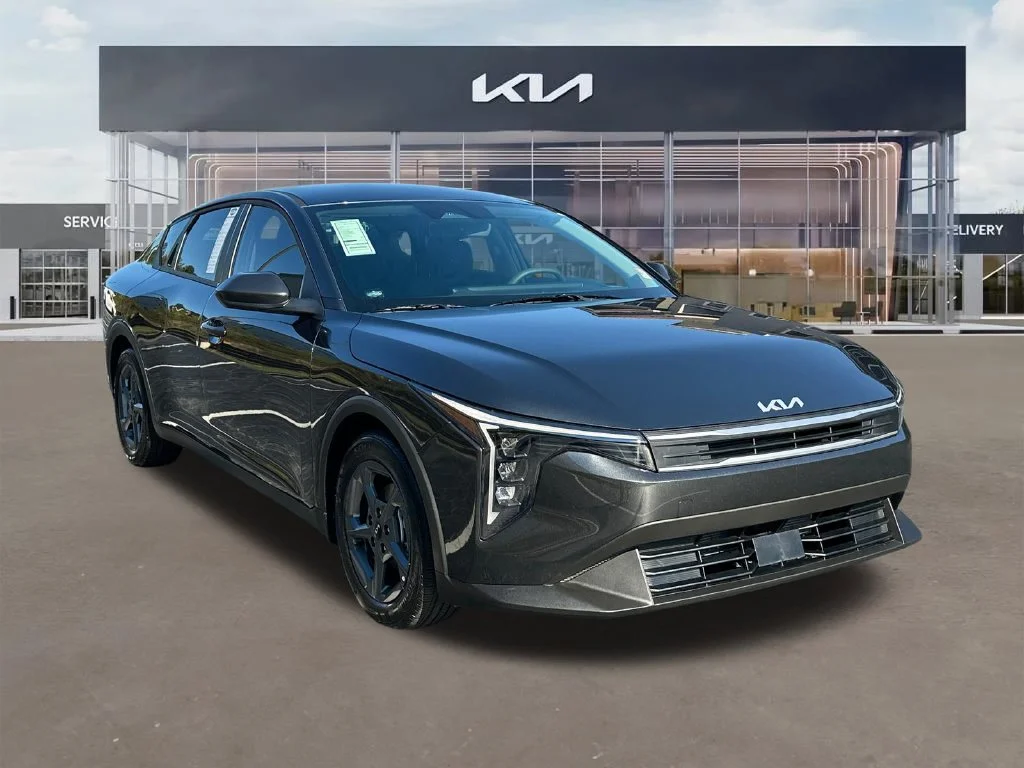 2027 Kia K4