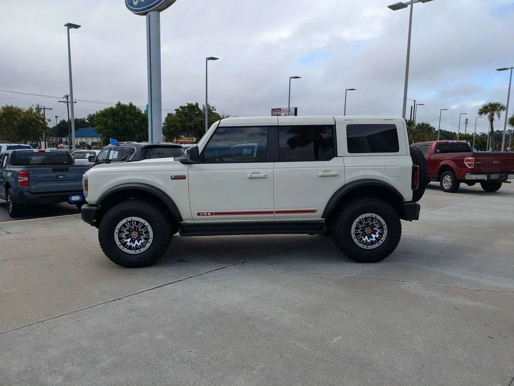New 2026 Wimbledon White Ford Outer Banks image 7