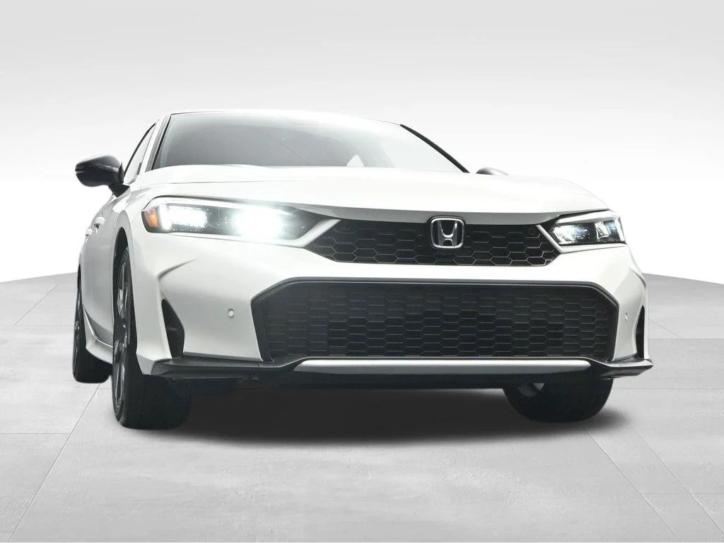 Certified Used 2026 Platinum White Pearl Honda 2WD Sport Touring Hybrid image 32