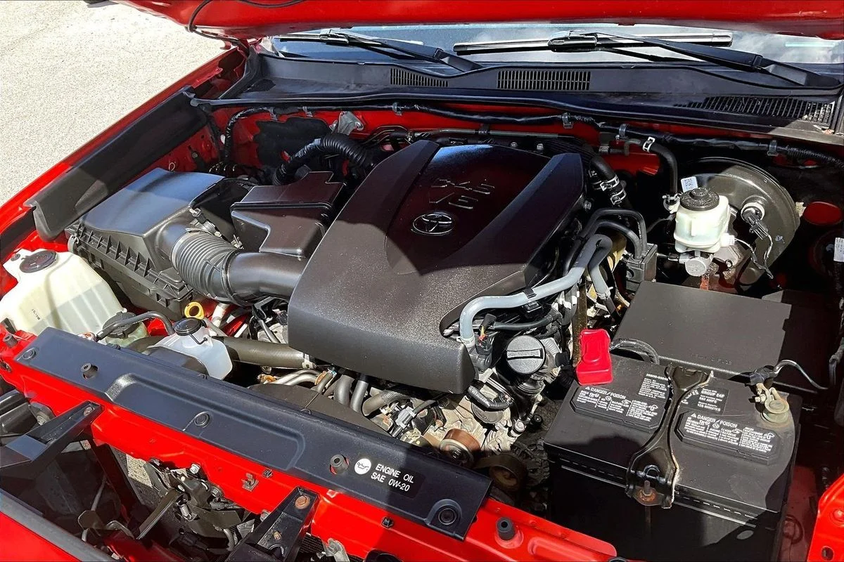 Used 2018  Toyota TRD Sport image 34