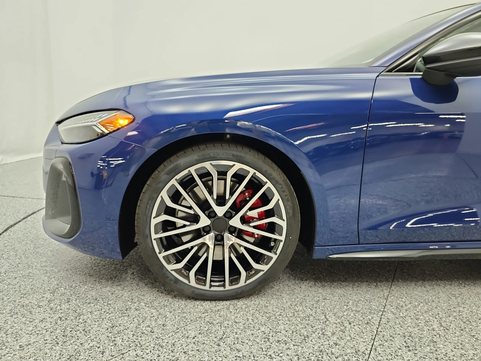 New 2026 Ascari Blue Metallic Audi Prestige 3.0 TFSI quattro image 15