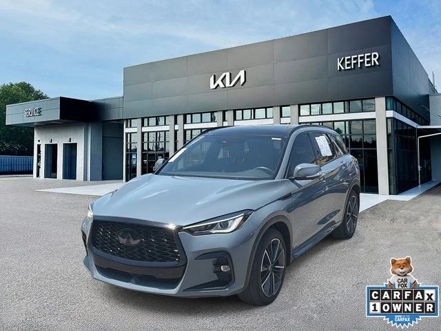 Used 2024 Gray INFINITI SPORT image 1