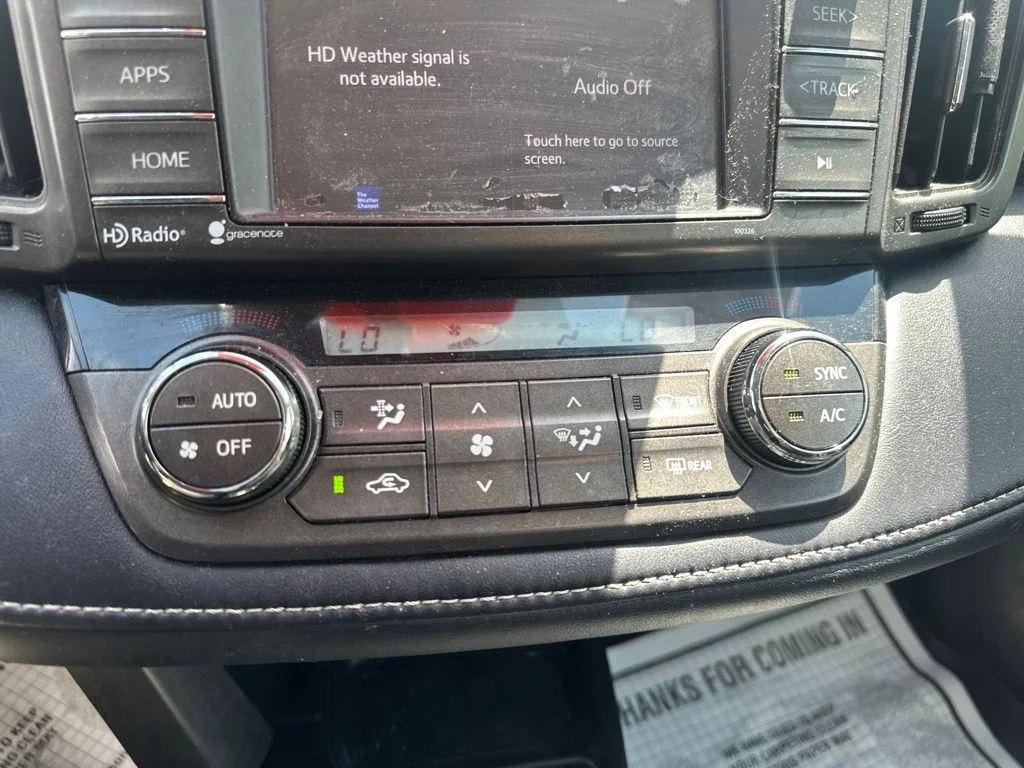 Used 2015 Blue Toyota XLE image 18