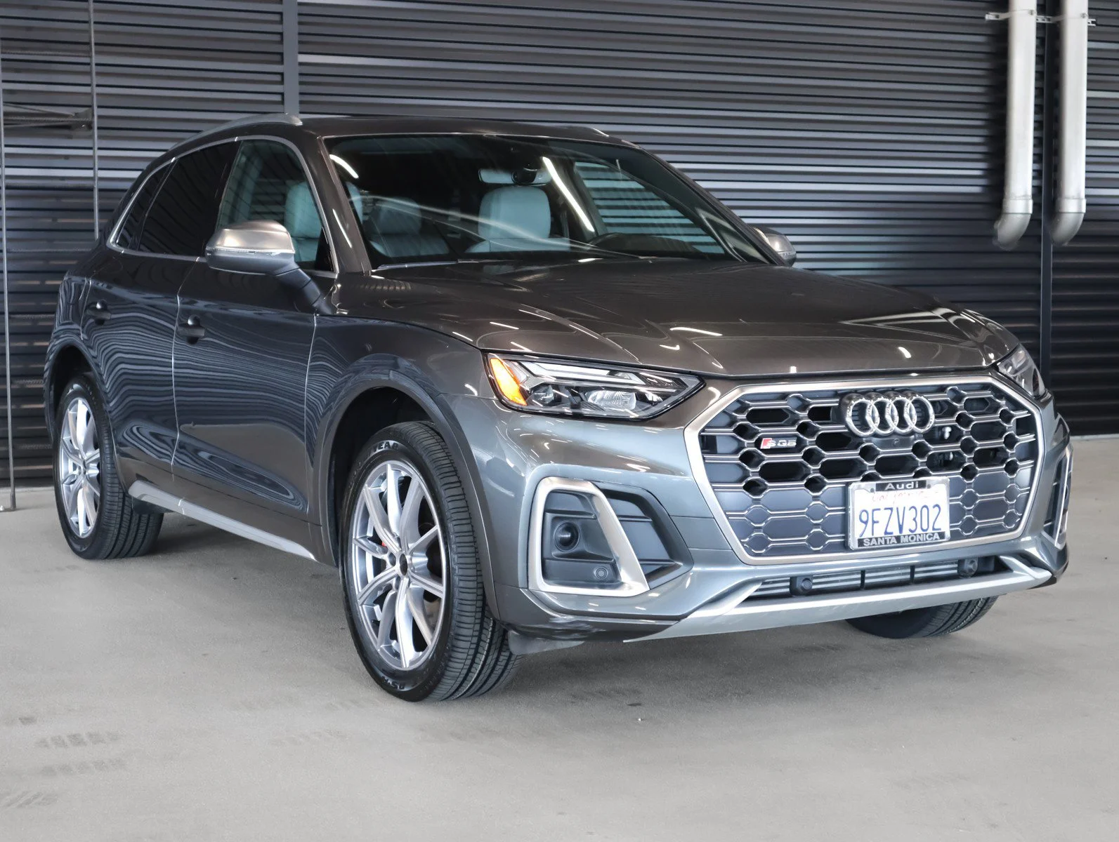 Used 2023 Daytona Gray Pearl Effect Audi Premium Plus image 12
