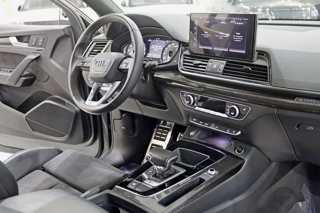 2024 Audi SQ5 Premium