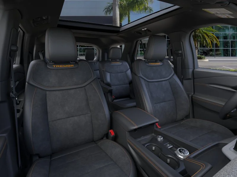 New 2026 Agate Black Metallic Ford Tremor® image 32