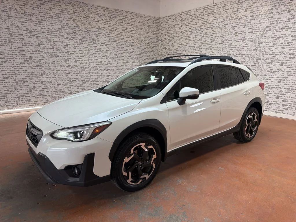 Used 2022 White Subaru Limited image 3