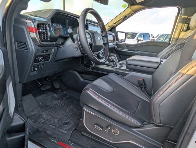 2025 Ford F-150 Raptor - Photo 6