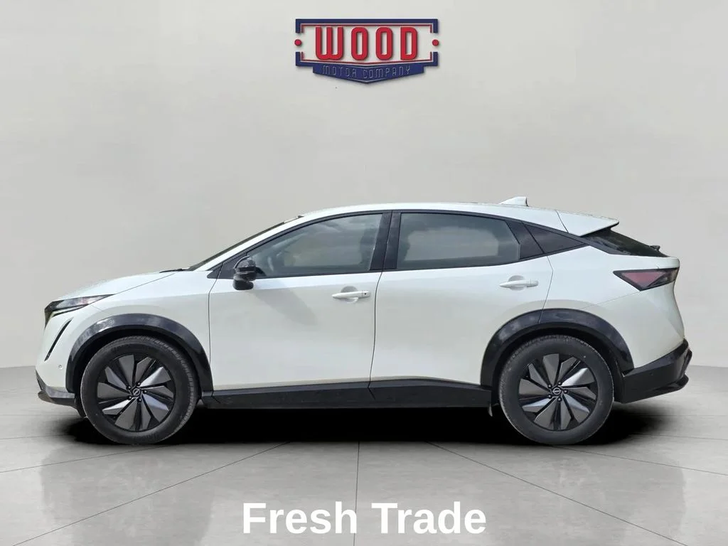 Used 2024 Everest White Pearl Tricoat Nissan Platinum+ e-4orce image 4