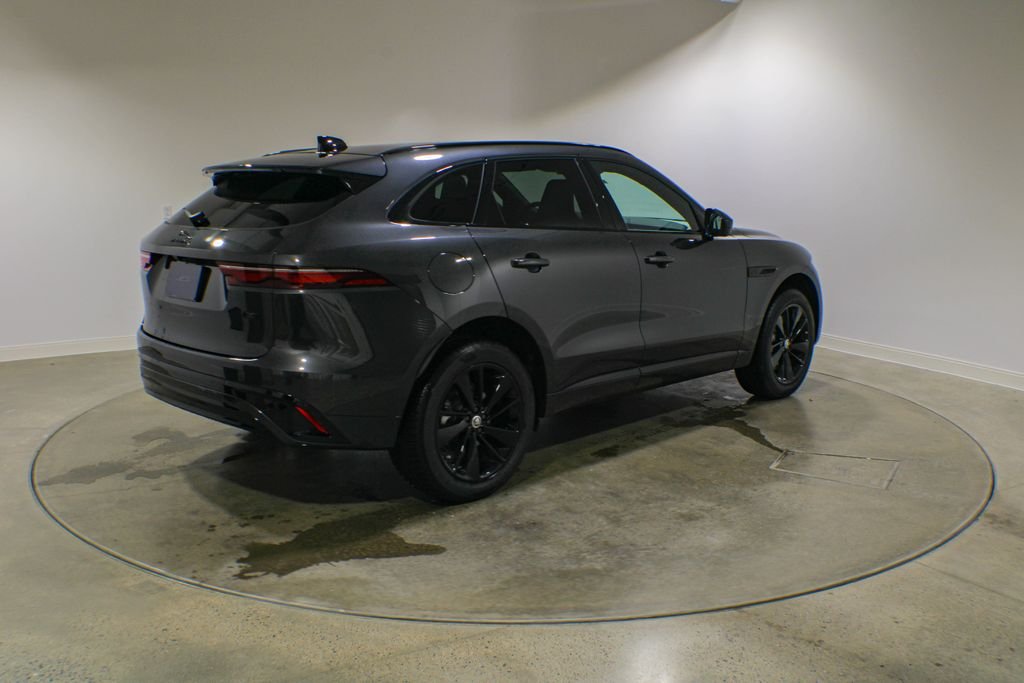 2026 Jaguar F-Pace R-Dynamic S - Photo 6