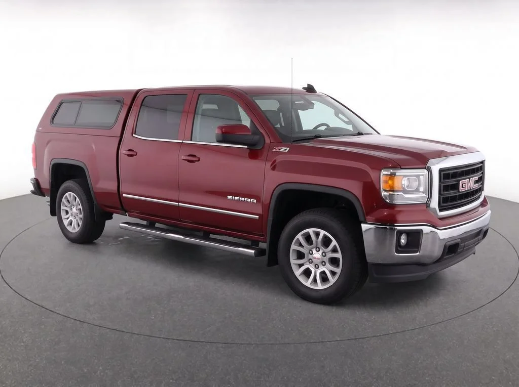 Used 2015 SONOMA RED METALLIC GMC SLE image 2