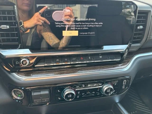 New 2026 Onyx Black GMC Elevation image 30