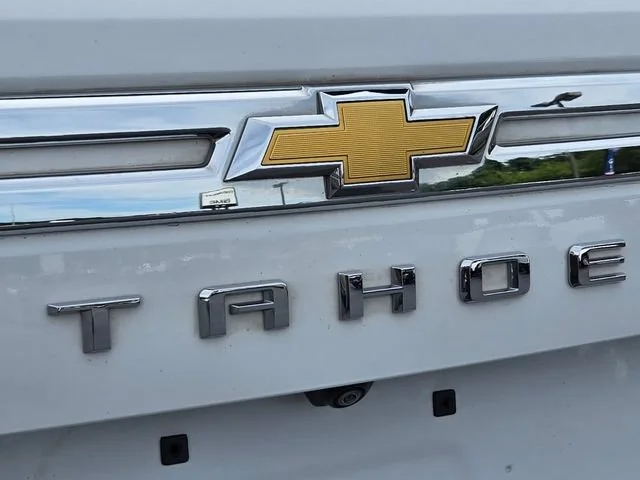 Used 2024 Summit White Chevrolet Premier image 18