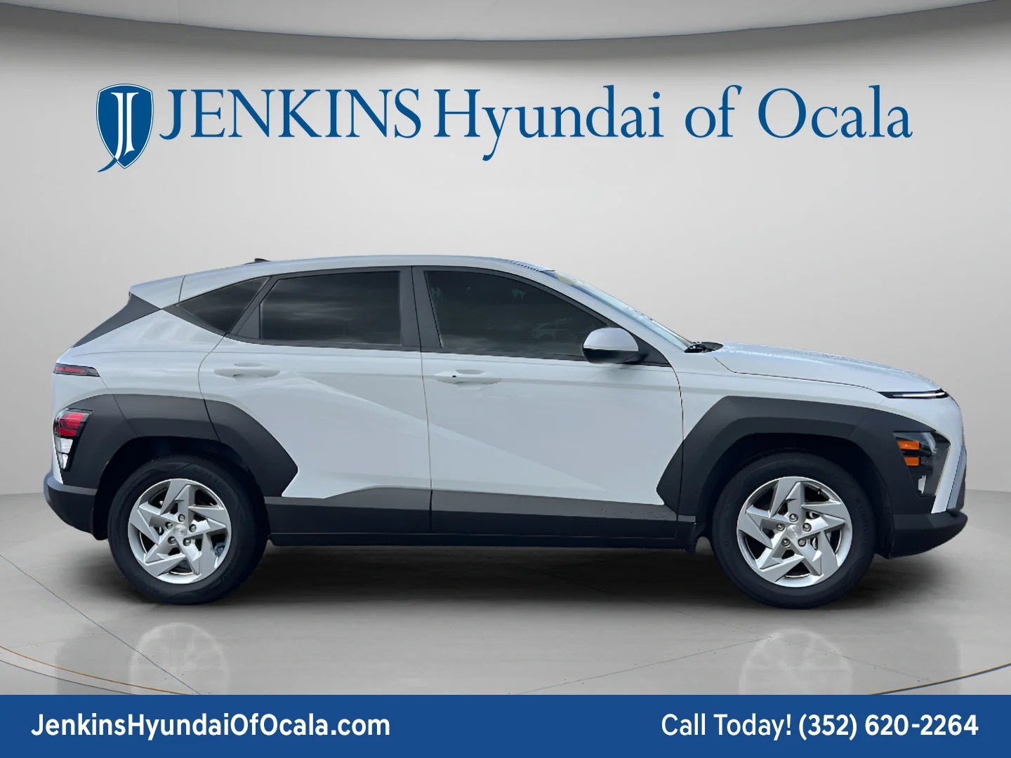 Used 2026 Atlas White Hyundai SE image 2
