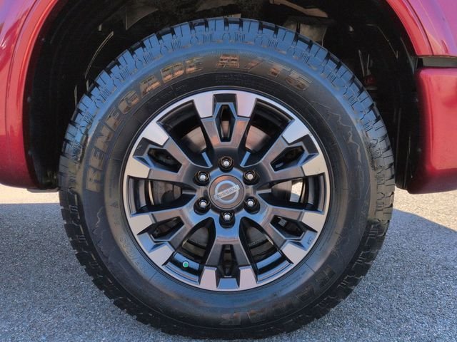 Used 2019 Red Nissan PRO-4X image 11