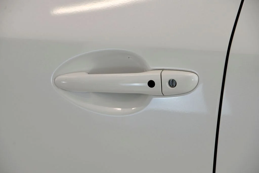 Used 2020 White Mazda Grand Touring image 13