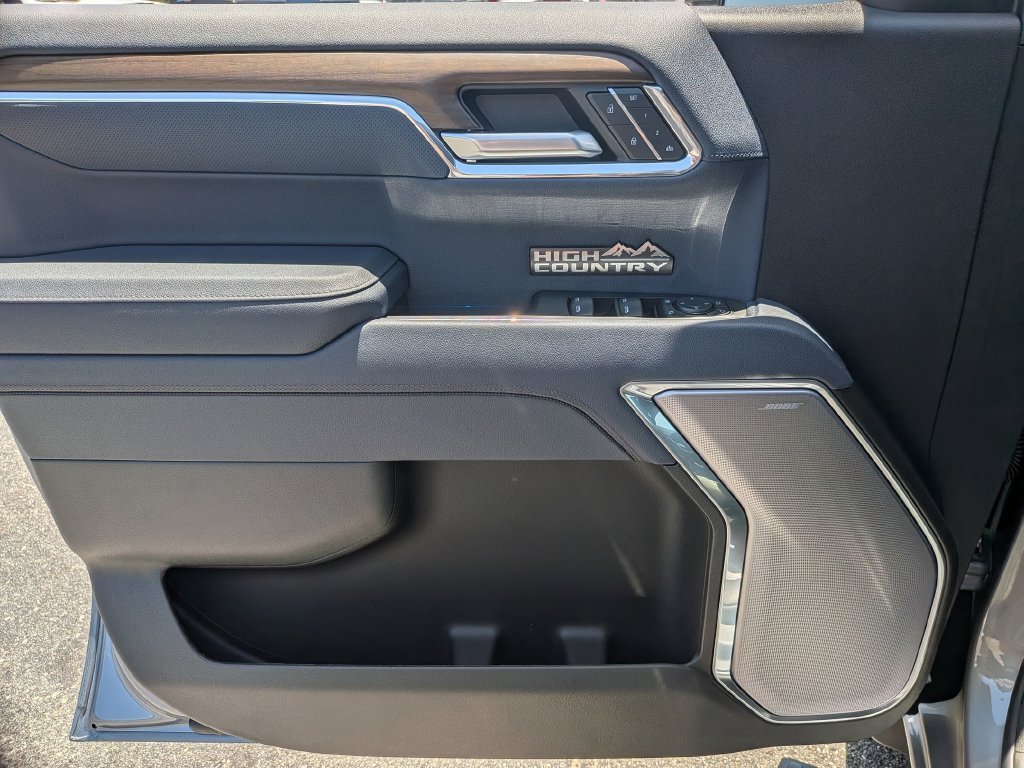 2026 Chevrolet Silverado 1500 High Country - Photo 29
