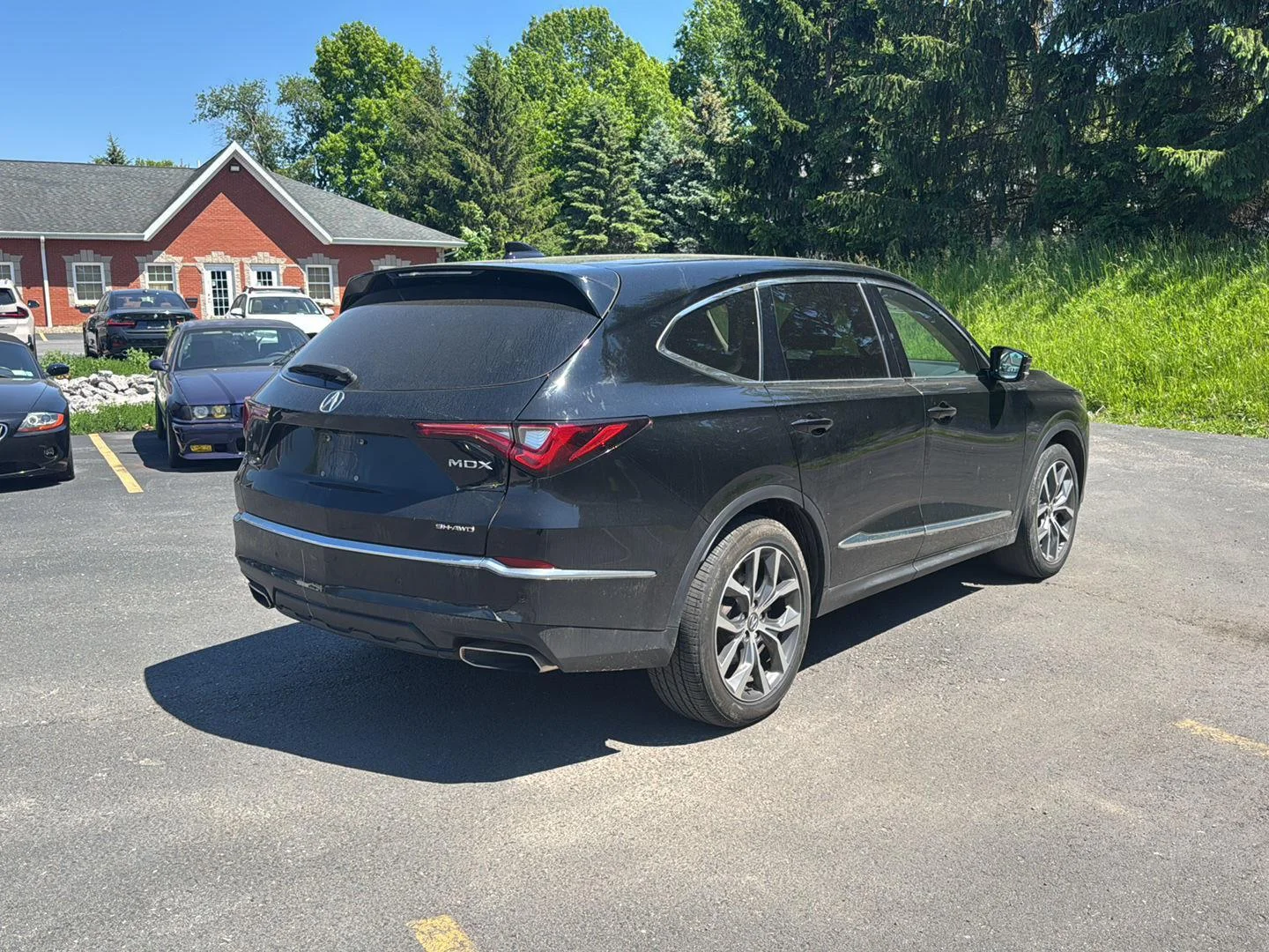 Used 2023 Majestic Black Pearl Acura SH-AWD w/Tech image 3