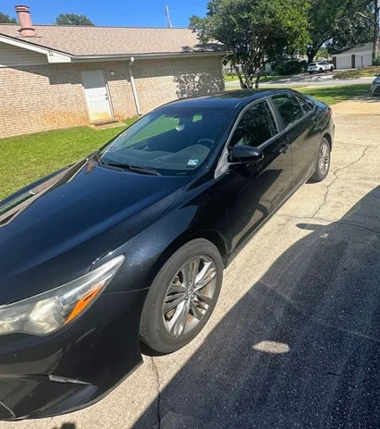 2017 Toyota Camry SE