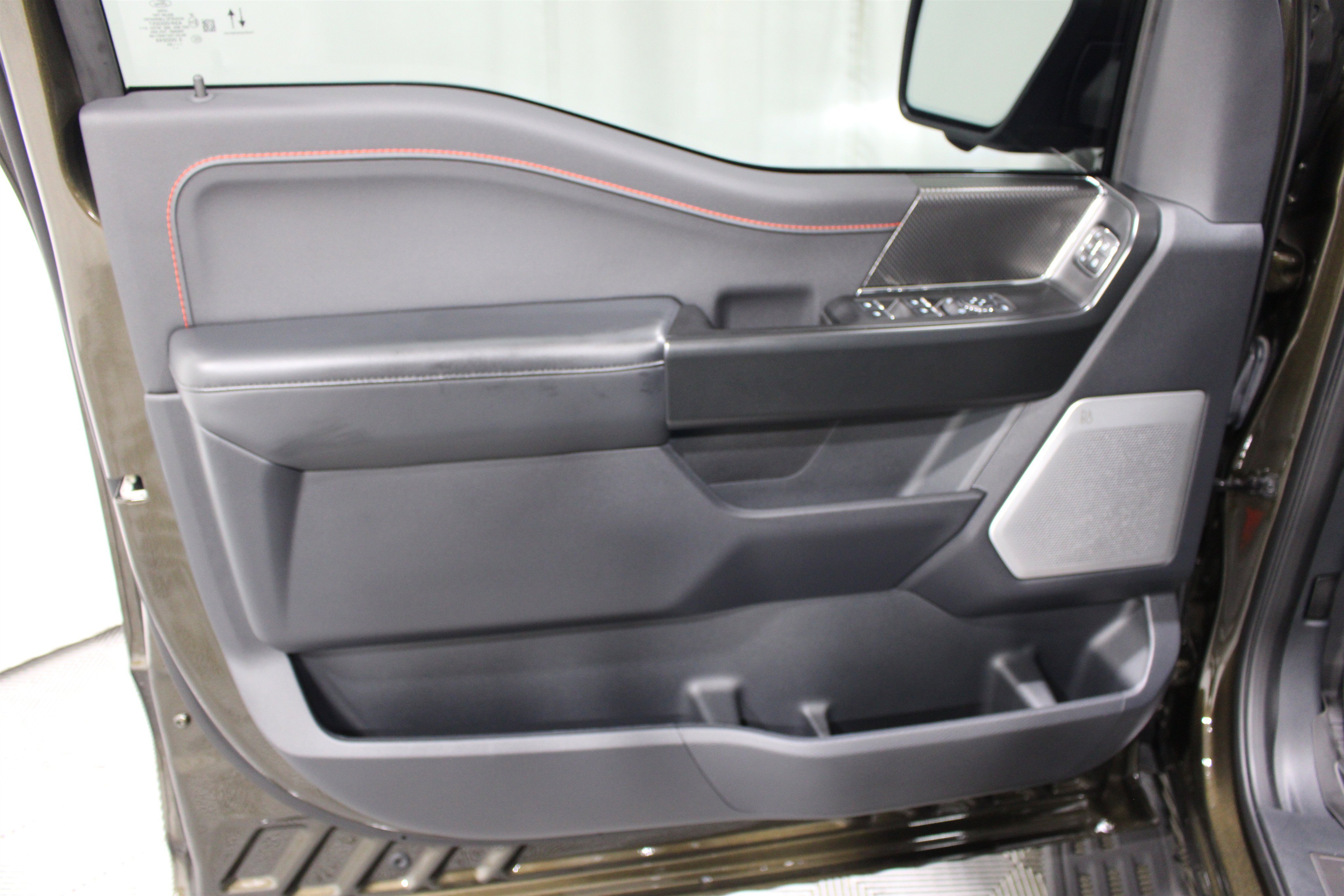 Used 2024 Shelter Green Ford Raptor image 6