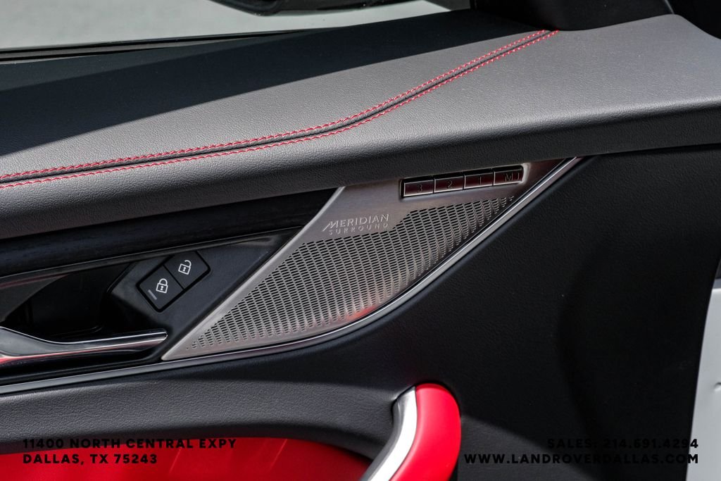 2026 Jaguar F-Pace R-Dynamic S - Photo 45