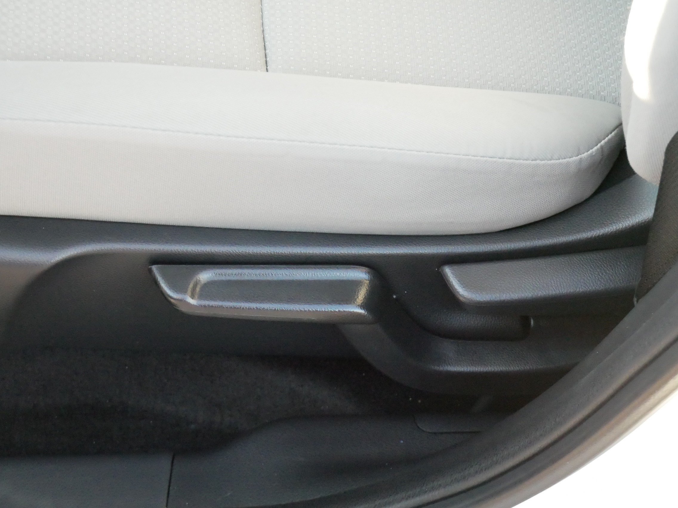 Used 2021 Platinum White Pearl Honda LX image 20