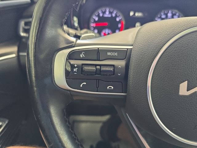 Used 2023 Black Kia GT image 20