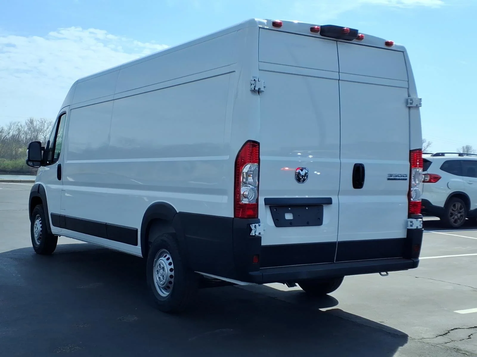 New 2026 Bright White Clear-Coat Exterior Paint RAM High Roof image 4