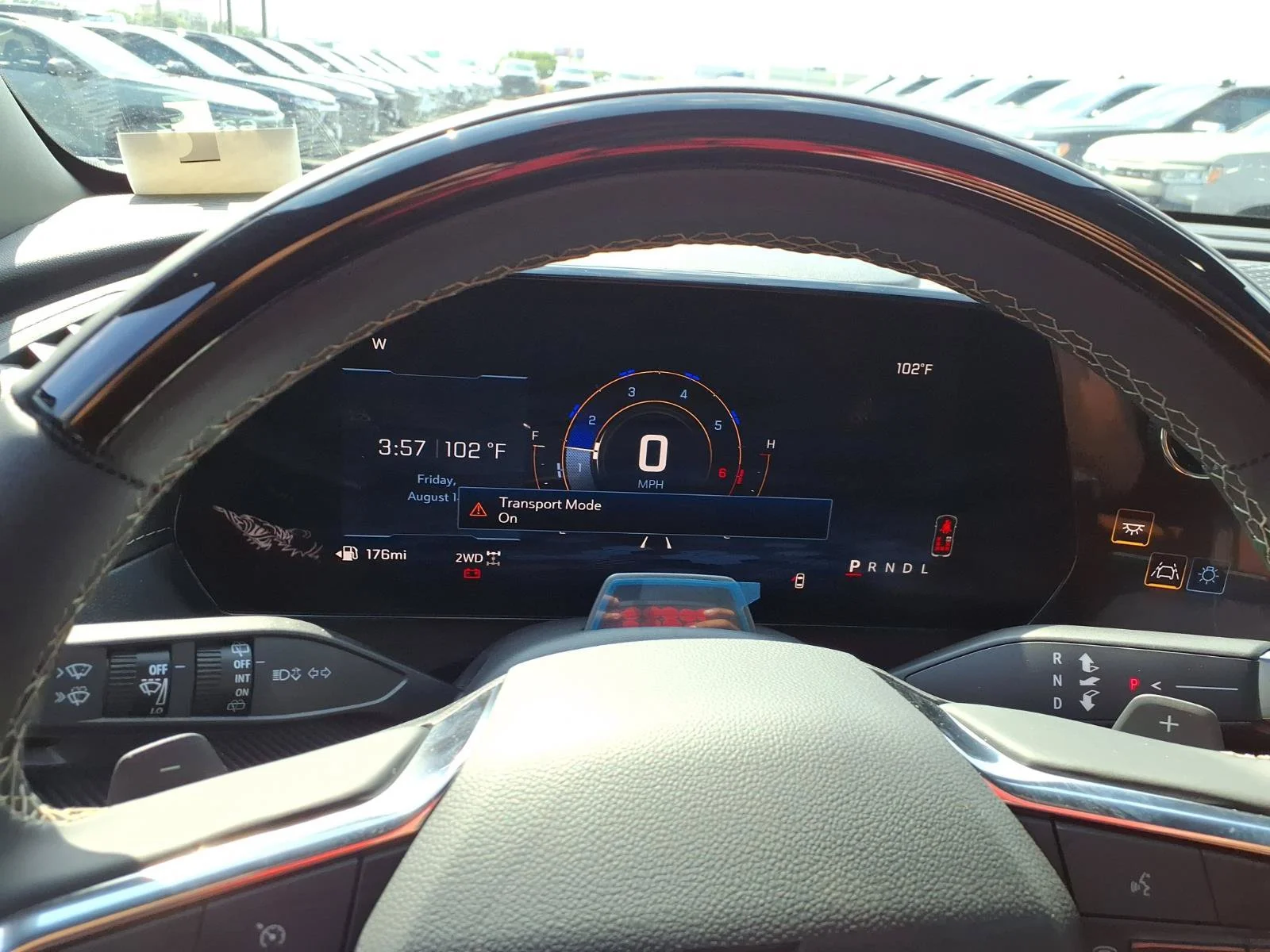 2027 Chevrolet Traverse Z71 - Photo 8