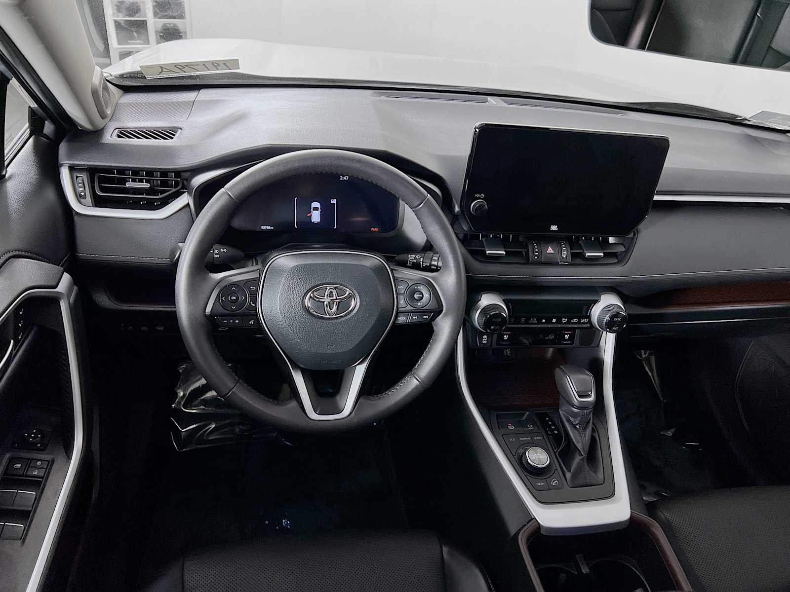 Used 2023 Silver Sky Metallic Toyota Limited image 23