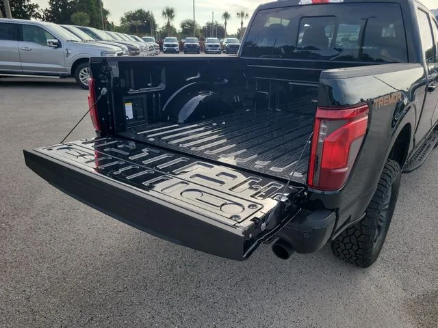 New 2026 Black Metallic Ford Tremor image 10