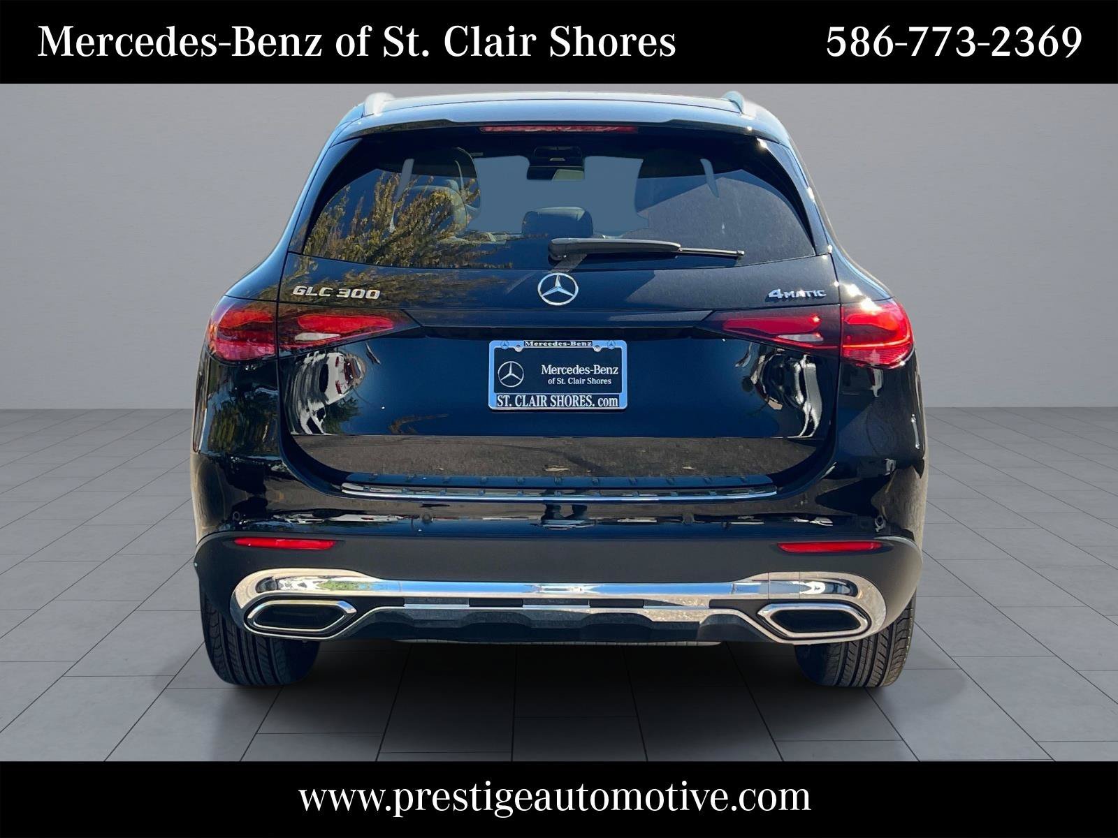 Certified Used 2023 Black Mercedes-Benz GLC 300 image 5