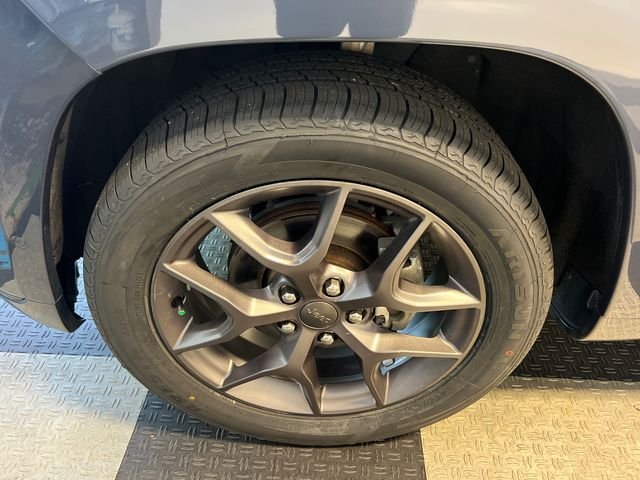 Used 2020 Blue Jeep Limited X image 9