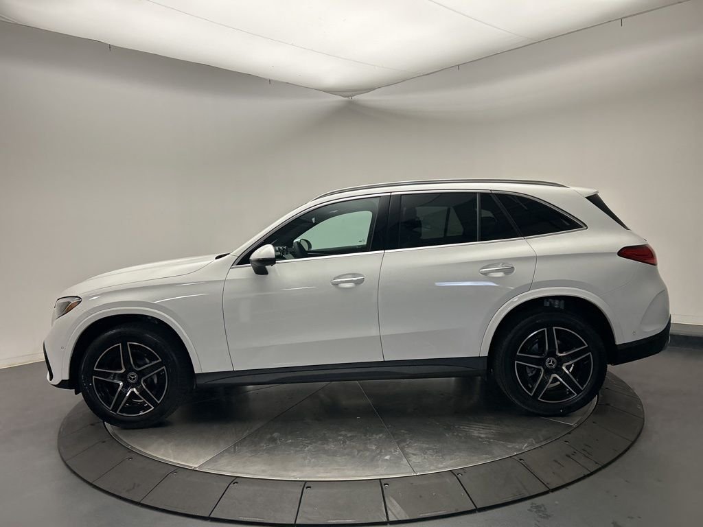 Used 2026 Polar White Mercedes-Benz GLC 300 image 4