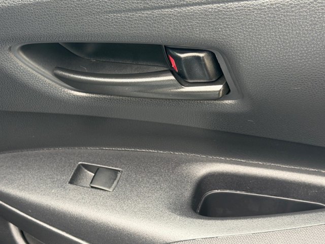 Used 2024  Toyota LE image 10