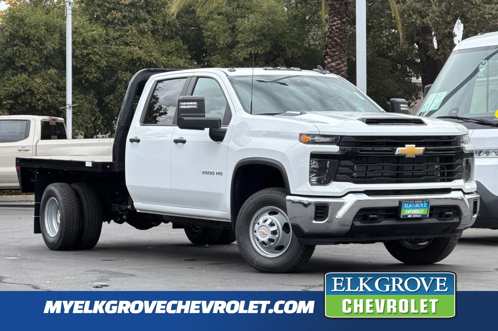 2026 Chevrolet Silverado 3500 HD Chassis Cab Work Truck Crew Cab for sale - Stock #26F0063 - White - New at My True Fleet